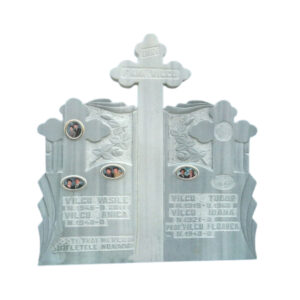 Monument funerar 129