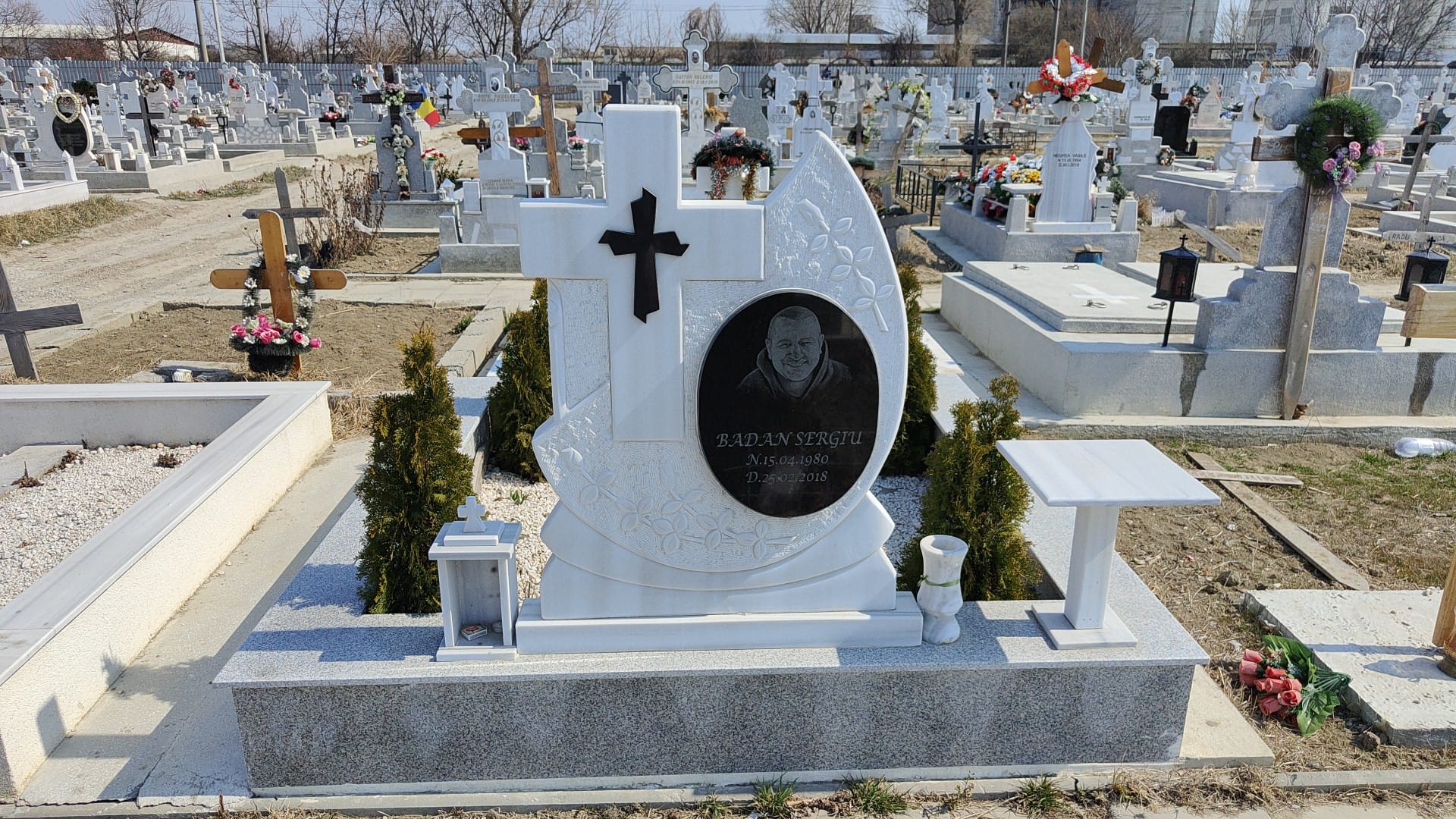 Marmura si Granit prelucrate CNC in Focsani, Vrancea.